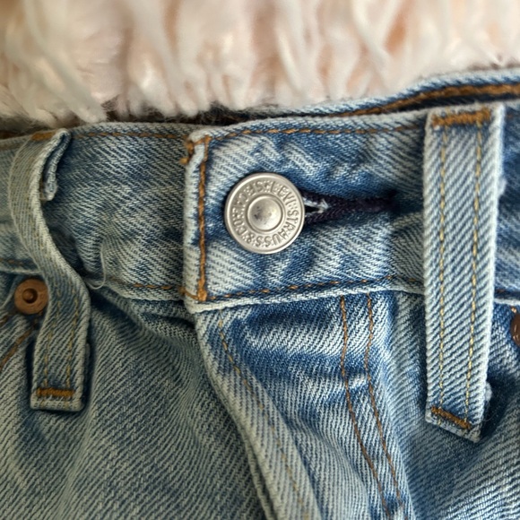 LEVI Distressed Light Blue Denim Shorts SZ 27 - Picture 3 of 6